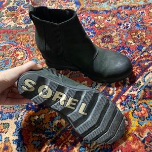sorel wedge boots